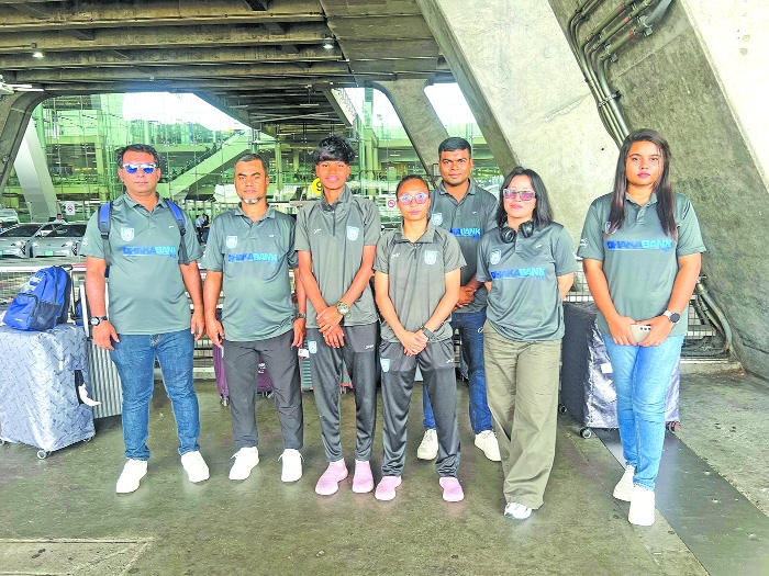 BD women's football team holds first training session in Bangkok 