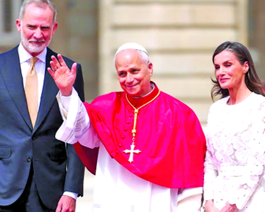 Pope Leo  calls for leaders to reject polarization
