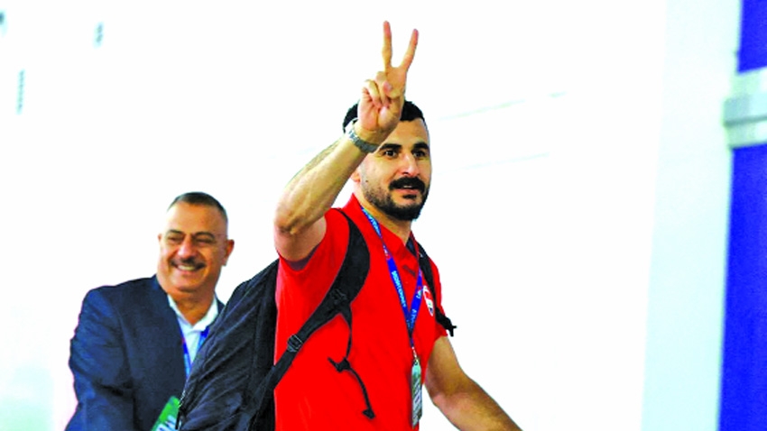 Iraq World Cup striker Hussein questioned for hours at Chicago airport