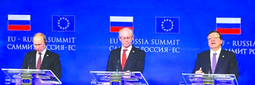 EU Mulls Imposing New Embargoes Targeting Russian Energy Revenues 