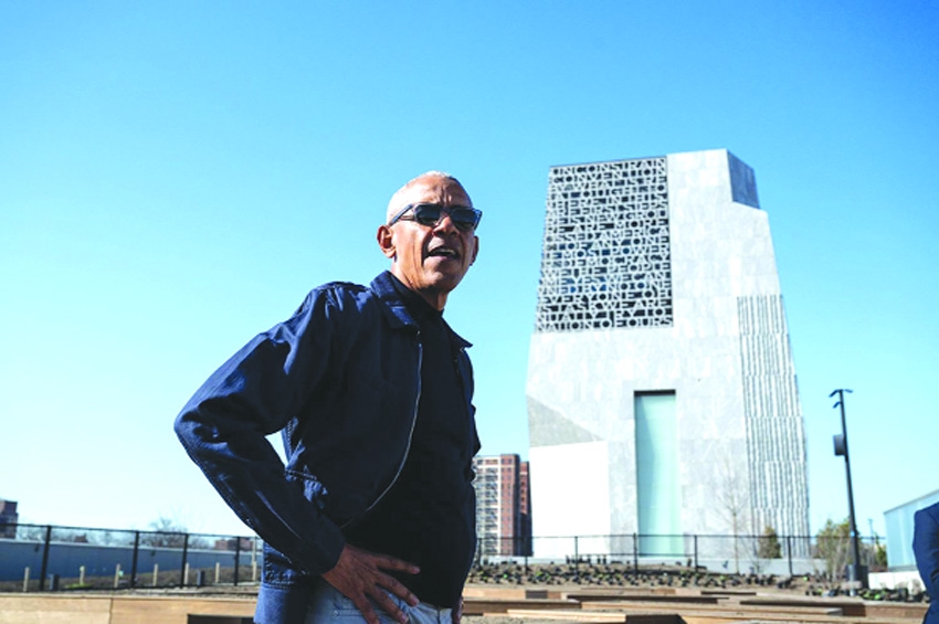 Barack Obama Returns to Spotlight With Landmark Project in Chicago