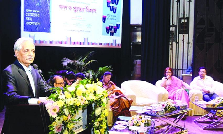 Knowledge-based society crucial for fascism-free state: Nitai