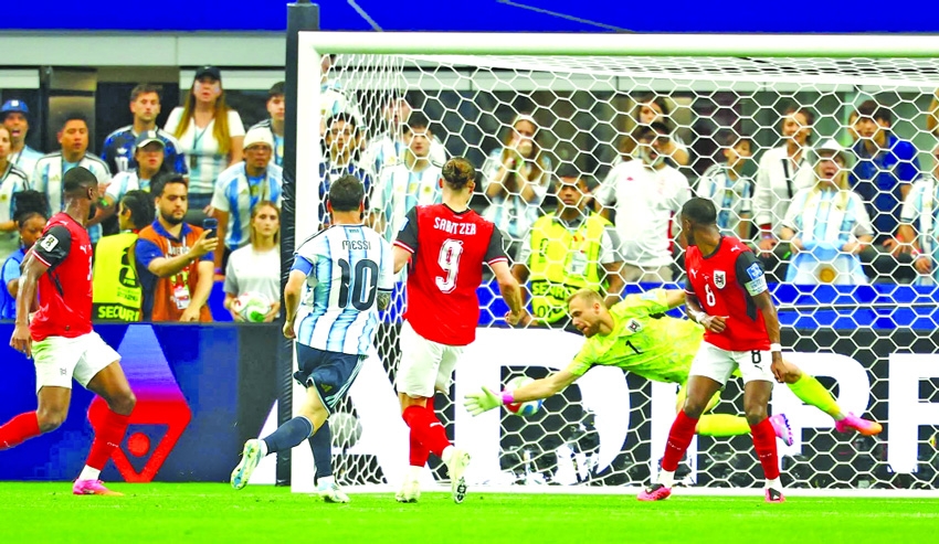 Magical Messi makes World Cup history to send Argentina into last 32