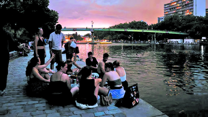France records 1,000 deaths during  massive heatwave