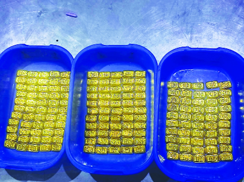 160 gold bars seized in Dhaka airport