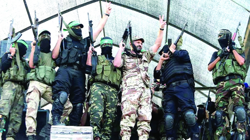 Hamas dissolves Gaza govt, Israel dismisses move as 'stunt'