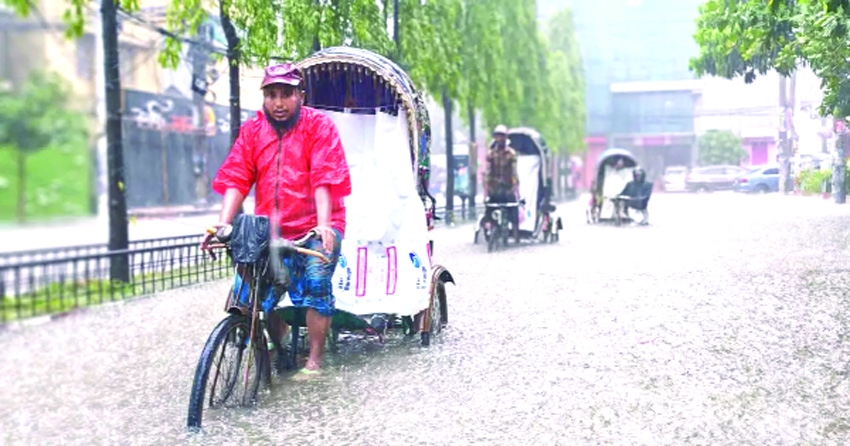 Torrential rain stokes havoc in Chattogram 
