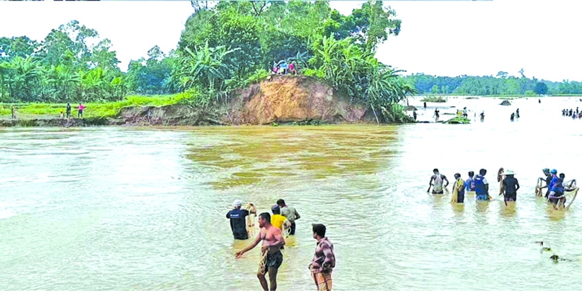 30,000 marooned as Khowai embankment breaches in Habiganj