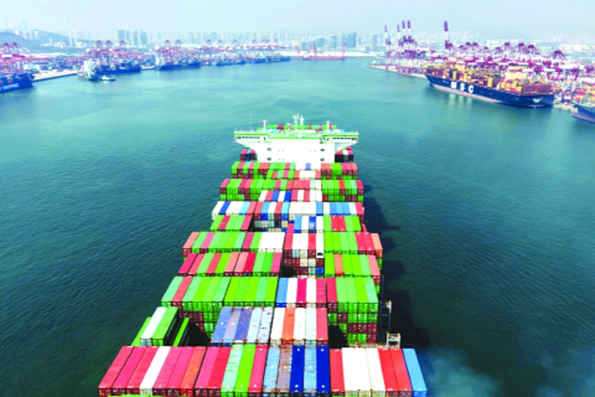 China's economic growth hits slowest pace in more than 3 years