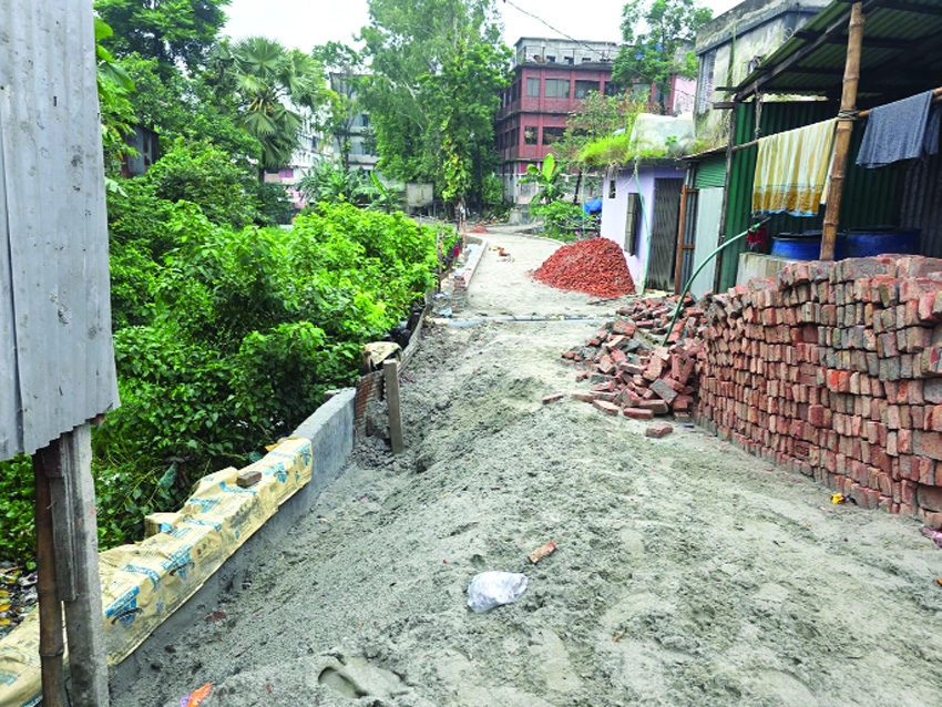 UP chairman alleged to build private road with govt money