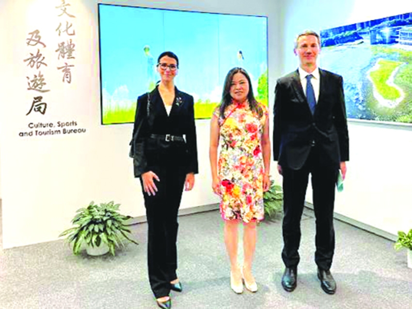 Hong Kong Reaches Out to Russia for Assistance in Petroleum Sector