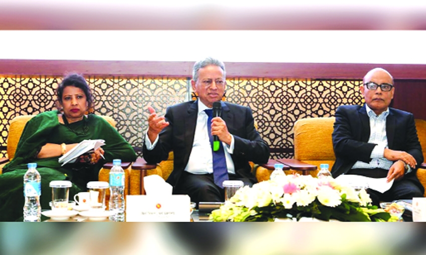 Finance Minister calls for 'out-of-the-box' governance