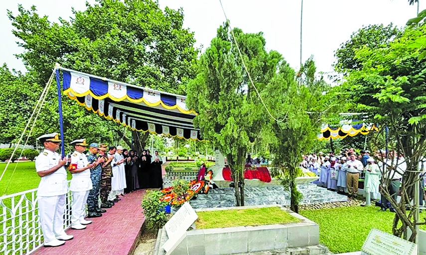 Zubaida Rahman pays tribute at her father's grave