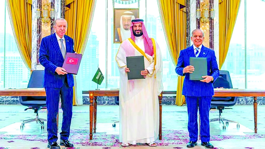 Saudi, Turkey, Pakistan sign defence pact