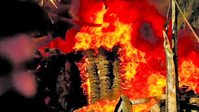 Saudi Arabia factory fire kills 16 Bangladeshis