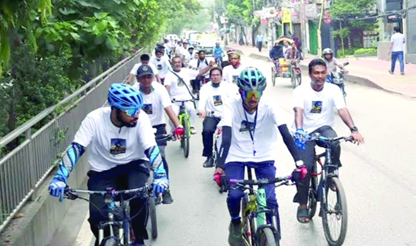 Encouraging People to Ride Bicycles Can Reduce Traffic Congestion in Dhaka City
