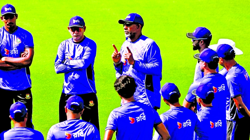 Bangladesh ponder changes  to XI for second Test in Mackay