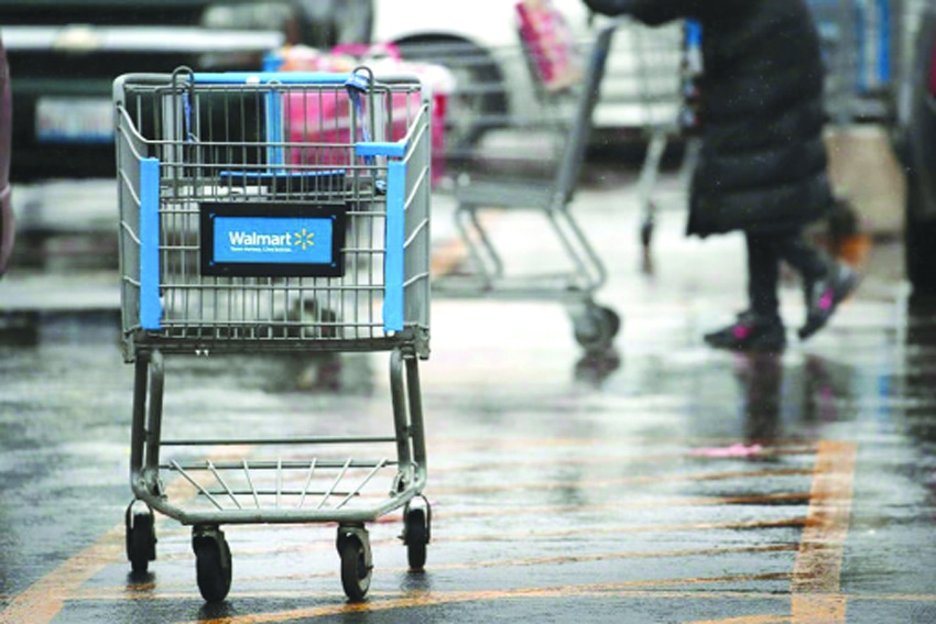 Walmart reports mixed results as gas prices drag on US sales growth