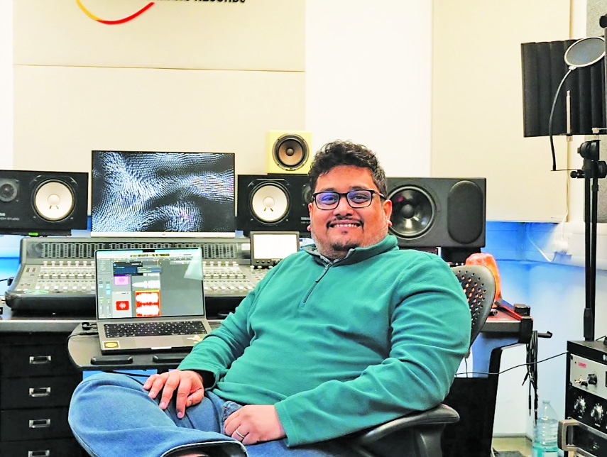 Arafat: A Reclusive Creative Artisan