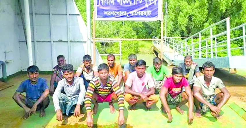Coast Guard rescues 12 fishermen from deep sea in Sundarbans