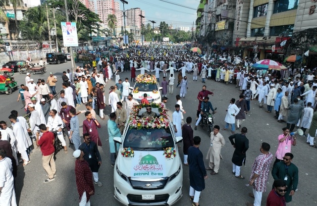 Rally of Over One Hundred Thousand Held at Dewanbagh Sharif on the Occasion of Eid-e-Milad-un-Nabi (PBUH)