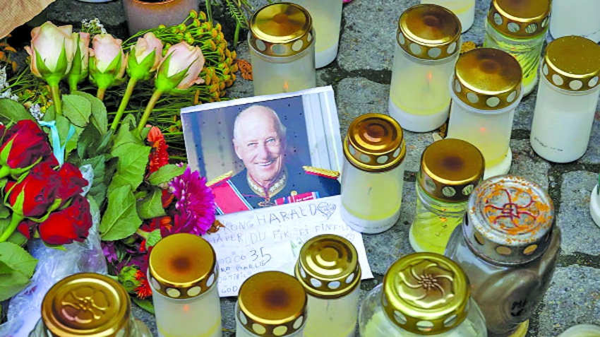 Norway mourns King Harald at royal palace