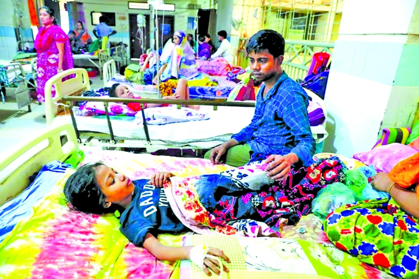 Dengue situation worsens; year's death toll nears 100