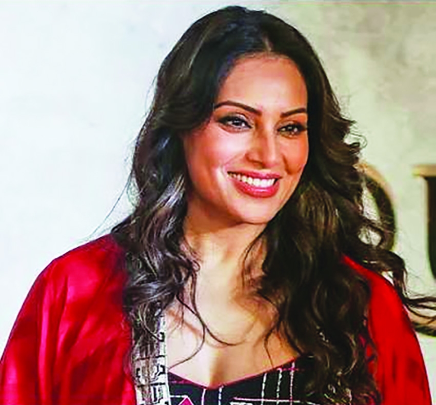 Bipasha Basu makes screen comeback