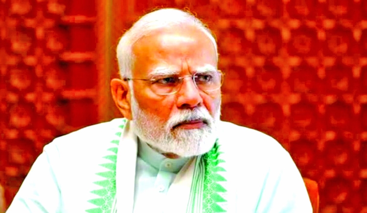 Gunman held at PM Modi's Mumbai event venue