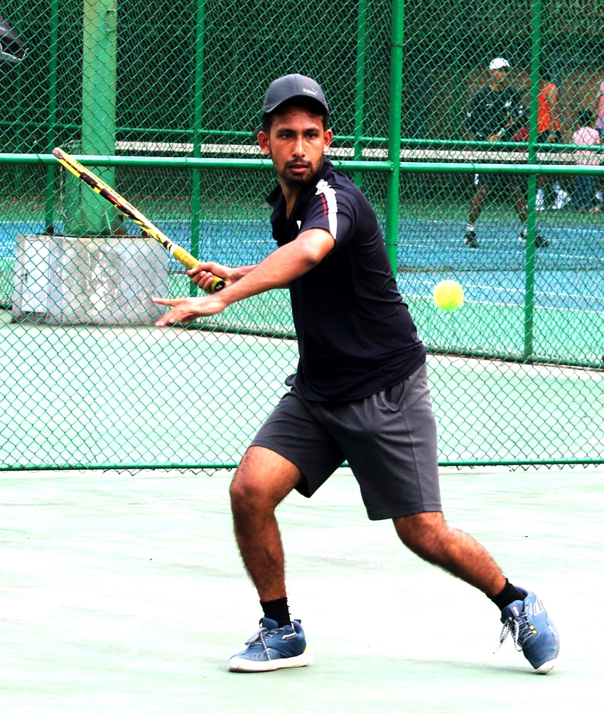 ShahvonJamaly  Open Tennis begins
