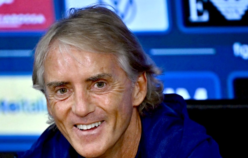 Italy hope for new dawn under Mancini