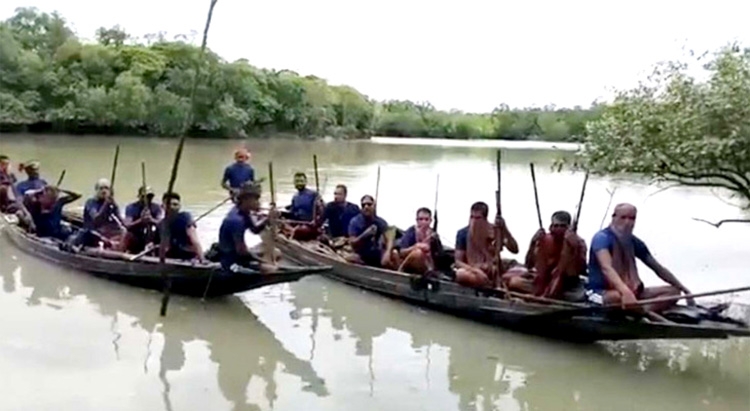 Terror of Sundarbans  Pirates: 21 fishermen missing  4 days after abduction