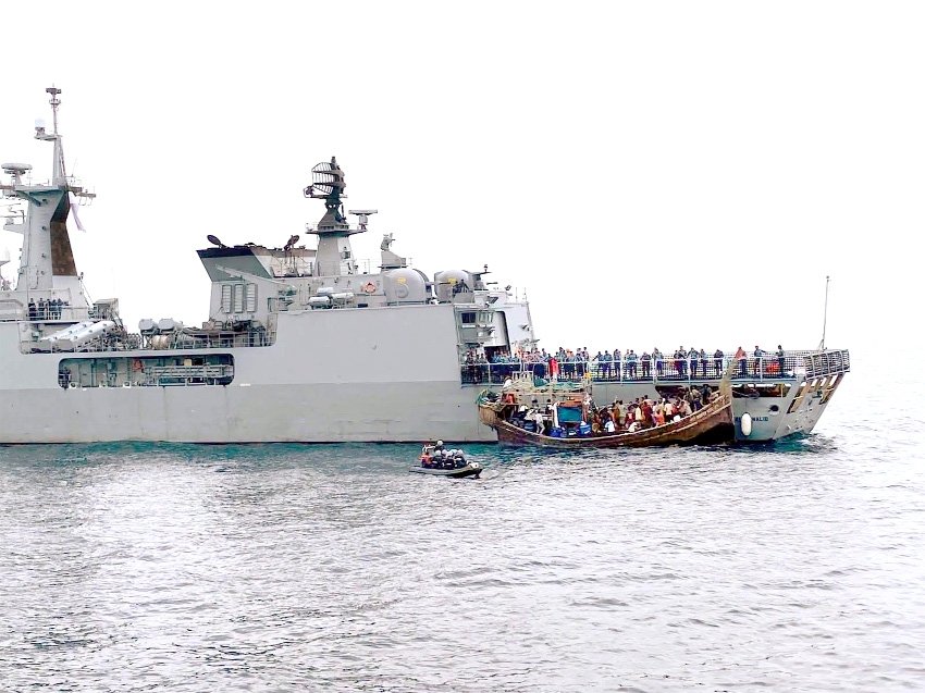 Navy rescues 76 Malaysia-bound people, arrests 11 traffickers