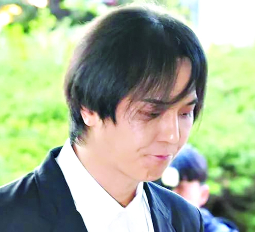 K-pop star convicted of violating military service law