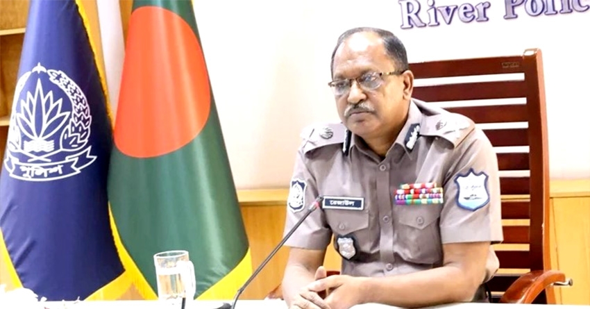 River Police chief calls for maximum vigilance during Durga Puja