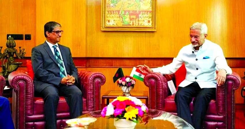 Riaz Hamidullah meets Jaishankar