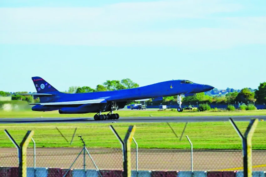 US pulls bombers from UK base