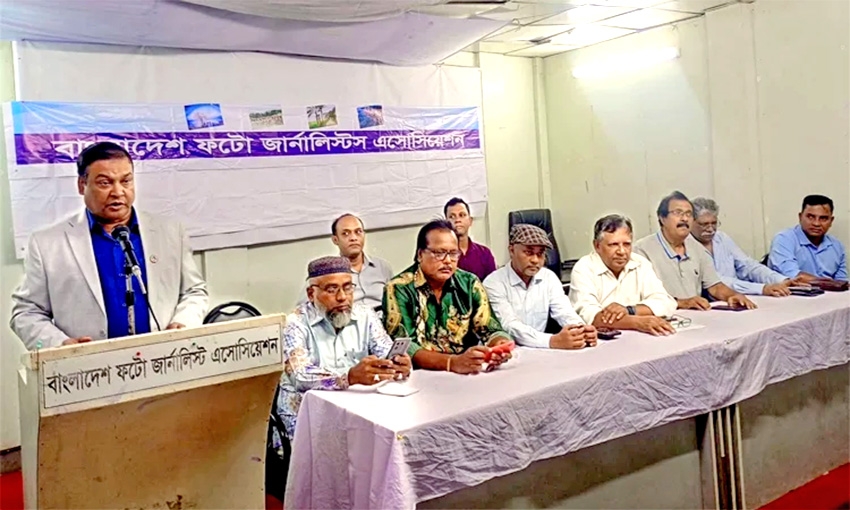 Photography a  powerful tool for social change: Kader Gani