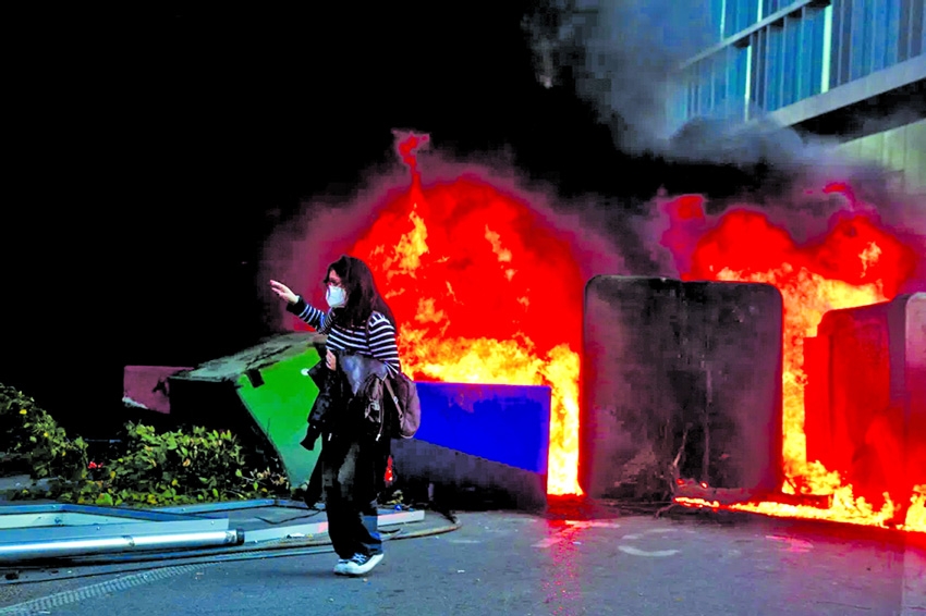 Student protest in Albania turns violent