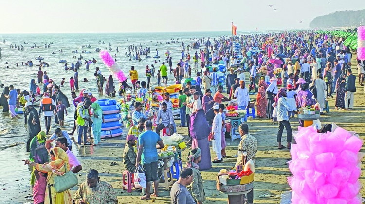 Cox's Bazar bustling with tourists