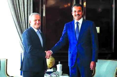 Qatar ruler, Iran president discussed war, Hormuz in Moscow meeting