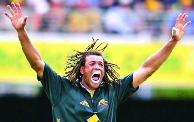 Tributes pour in for Aussie cricket hero Andrew Symonds