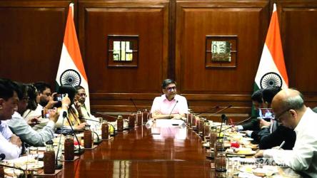 \'India will irrespectively work with elected govt in BD\'