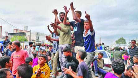 Israel, Hamas sign Gaza ceasefire