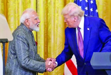 India tries to balance US, Russia ties in pursuit of Trump deal