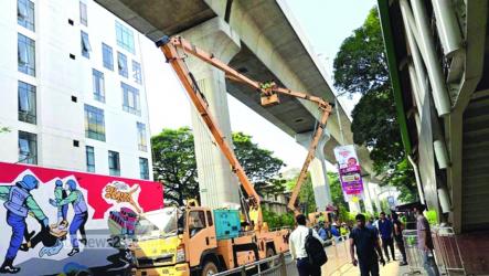 Writ filed seeking compensation for death caused by metro\'s bearing pad