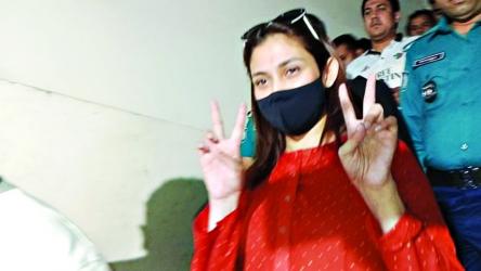 Mehazabien issues statement over case