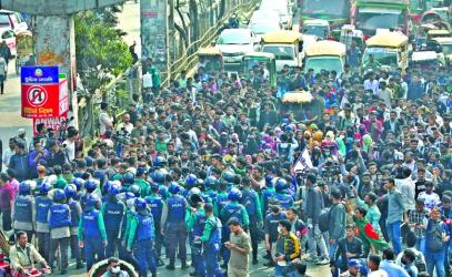 Students block streets in Dhaka