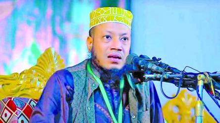 Arrest warrant issued against Amir Hamza