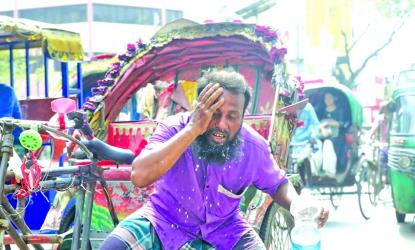 Heatwave grips 21 districts